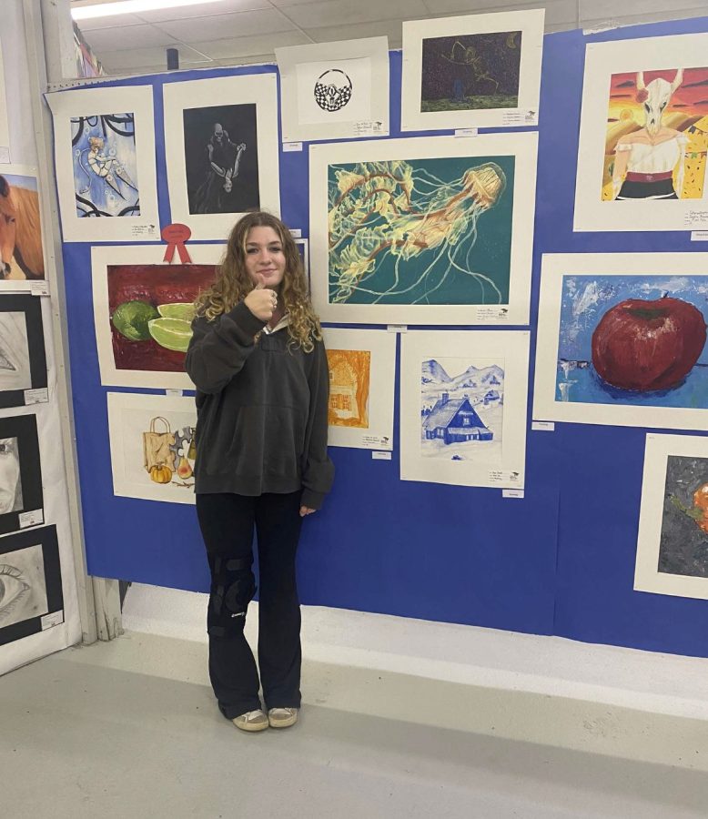 Picture of Ducote and her work.